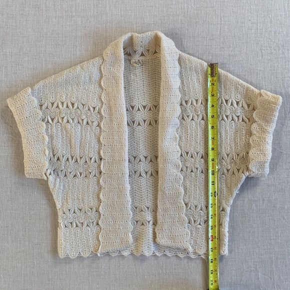 Vintage Cream Wool Knit Bolero Style Sweater - M/L - Picture 5 of 8